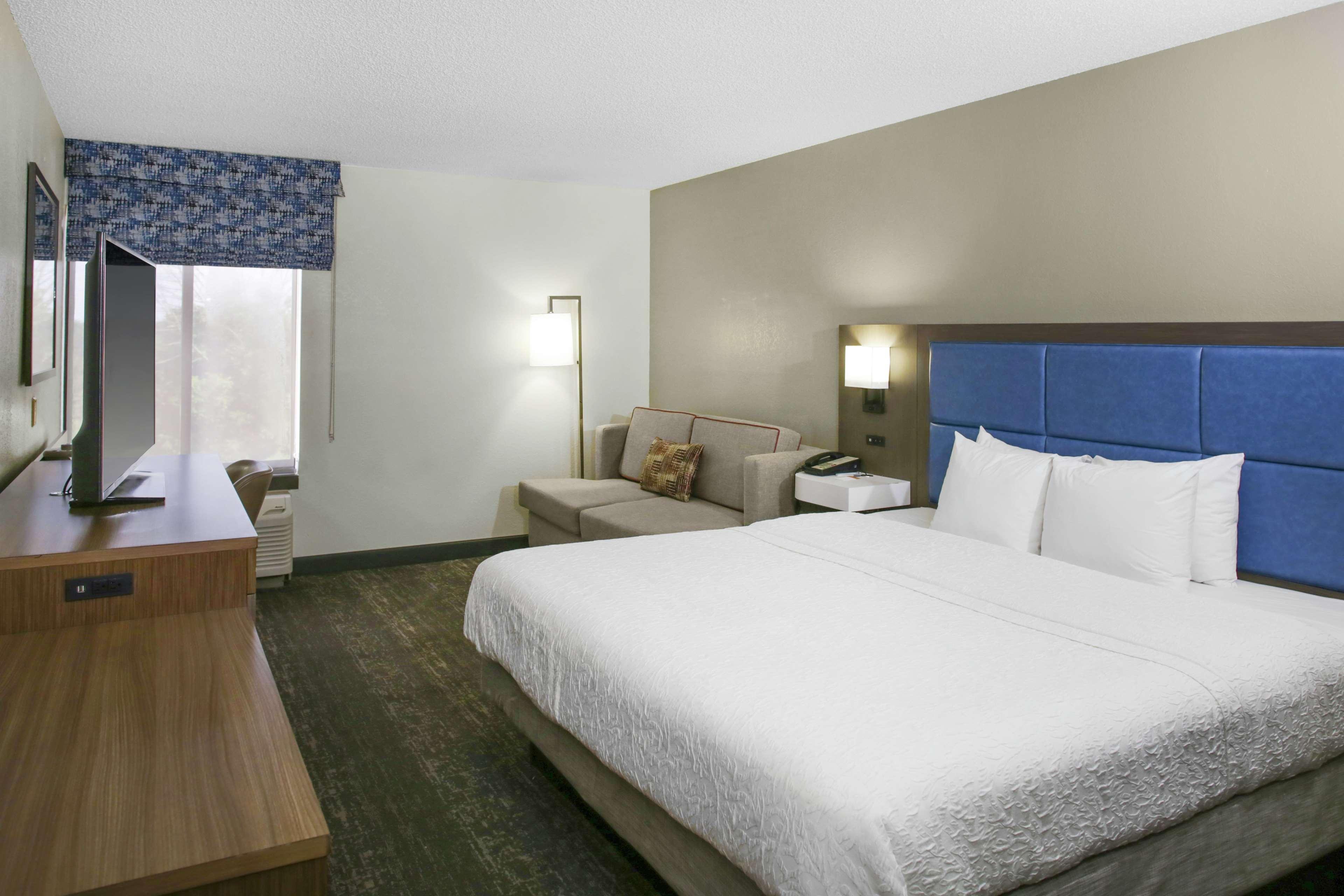 Hampton Inn Chicago Elgin/I-90 Экстерьер фото