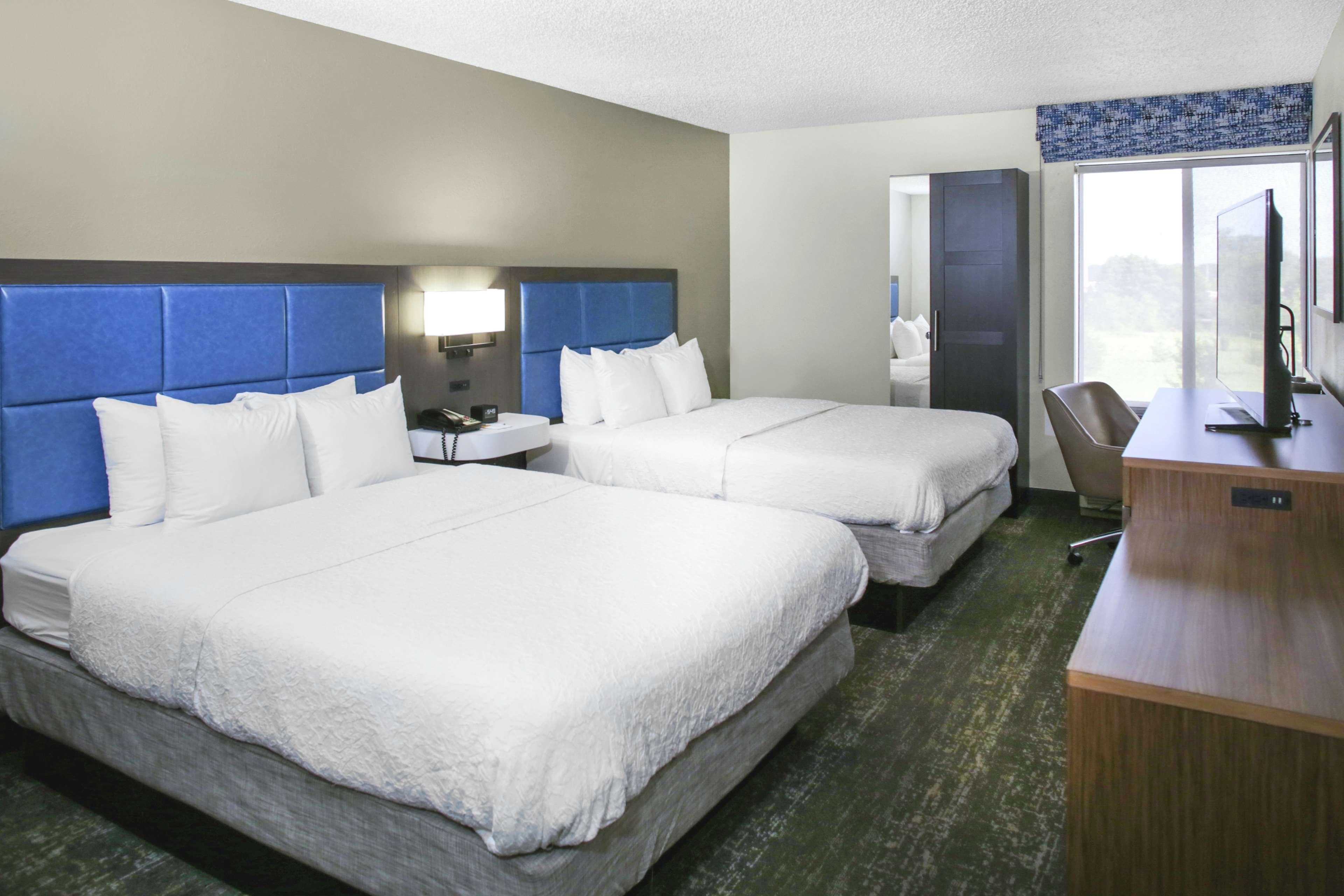 Hampton Inn Chicago Elgin/I-90 Экстерьер фото