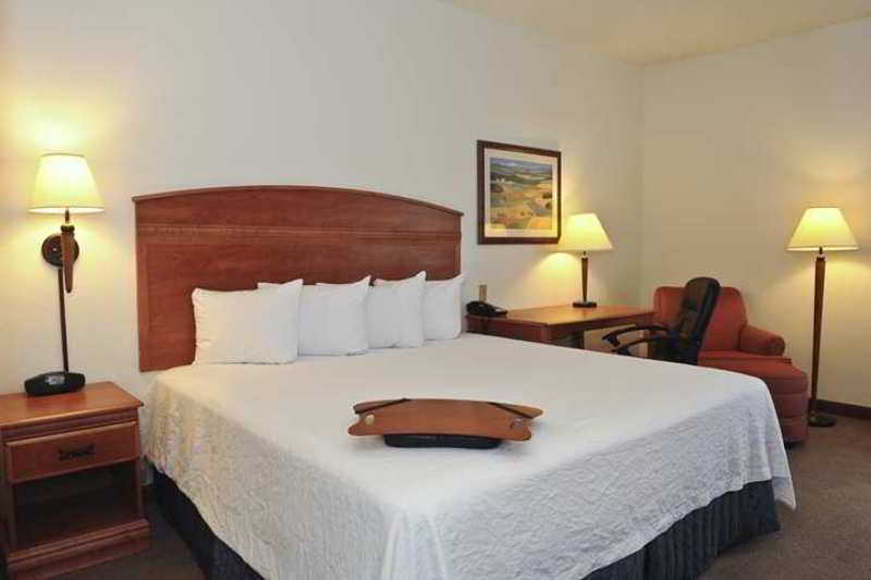 Hampton Inn Chicago Elgin/I-90 Экстерьер фото