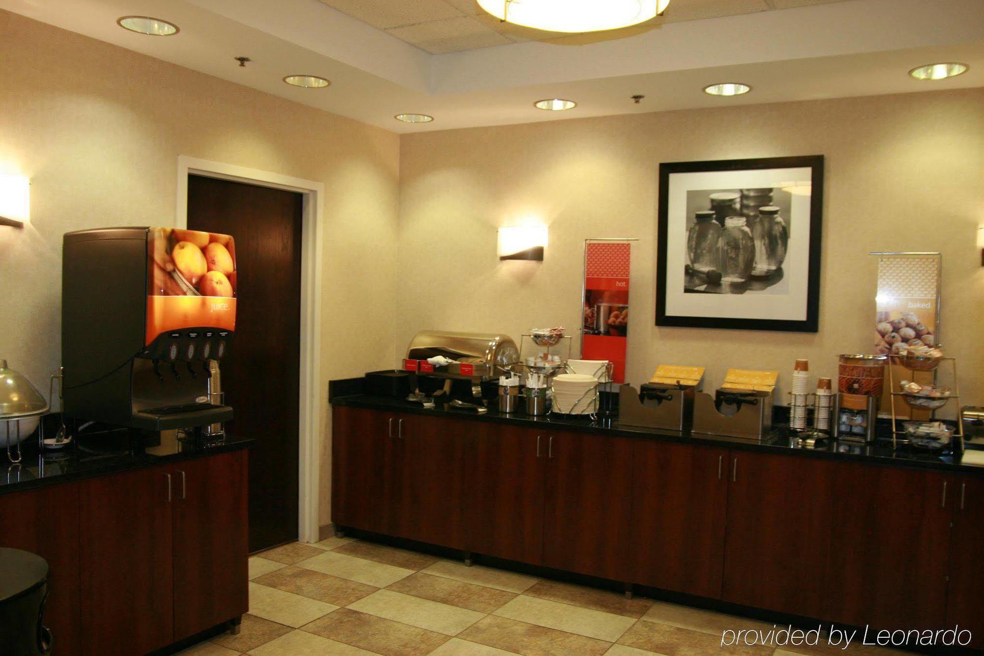 Hampton Inn Chicago Elgin/I-90 Ресторан фото