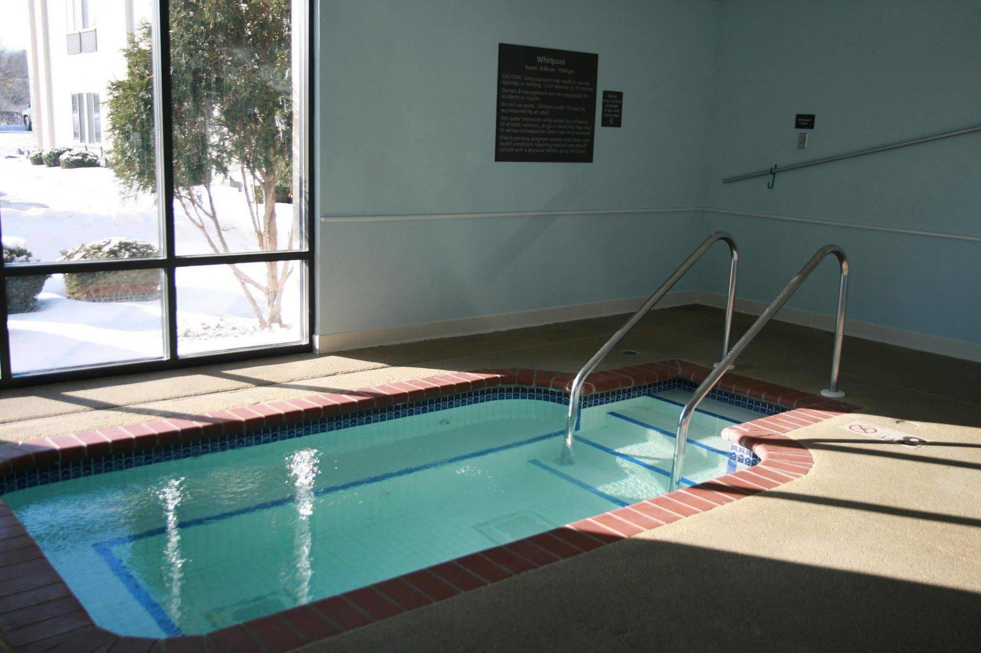 Hampton Inn Chicago Elgin/I-90 Удобства фото