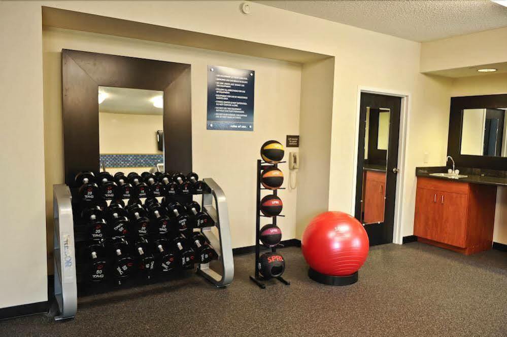 Hampton Inn Chicago Elgin/I-90 Экстерьер фото